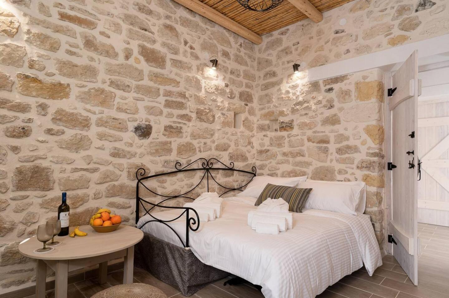 Physis Country House Near Matala Beach & Faistos Kouses Exteriör bild
